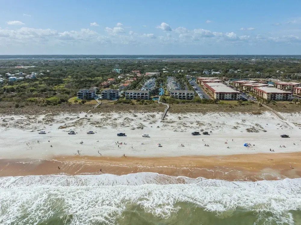 Sea Winds 51 by Distinctive Beach Rentals