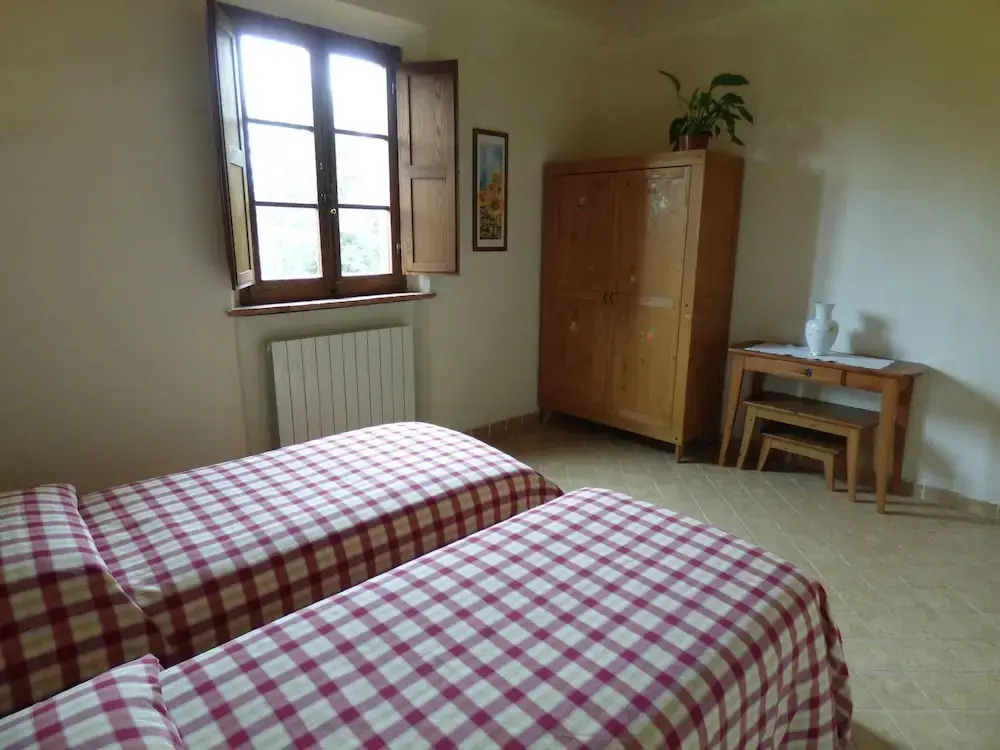 Farmhouse in Tuscany near Siena & Hot Springs