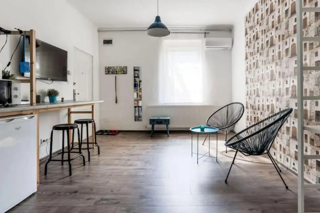 BpR Colorist Apartments