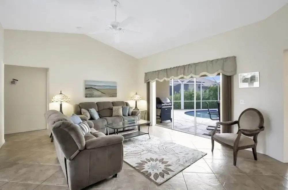 Hernando Home #64923 4 Bedrooms 3 Bathrooms Home