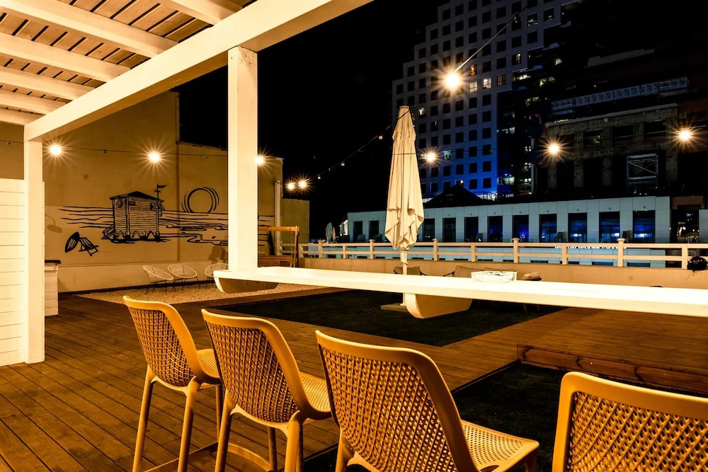 Geula Suites BY RAPHAEL HOTELS
