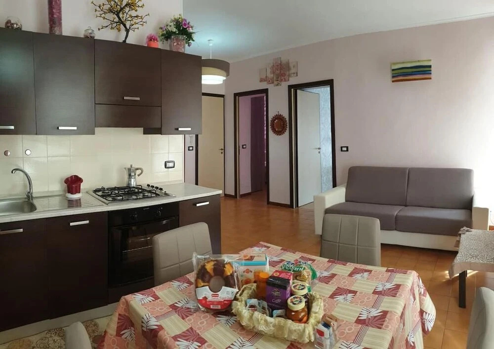 Inviting 2-bed Apartment in Roma Close Colosseum