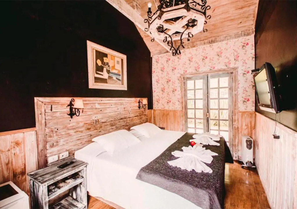 Art Lodge