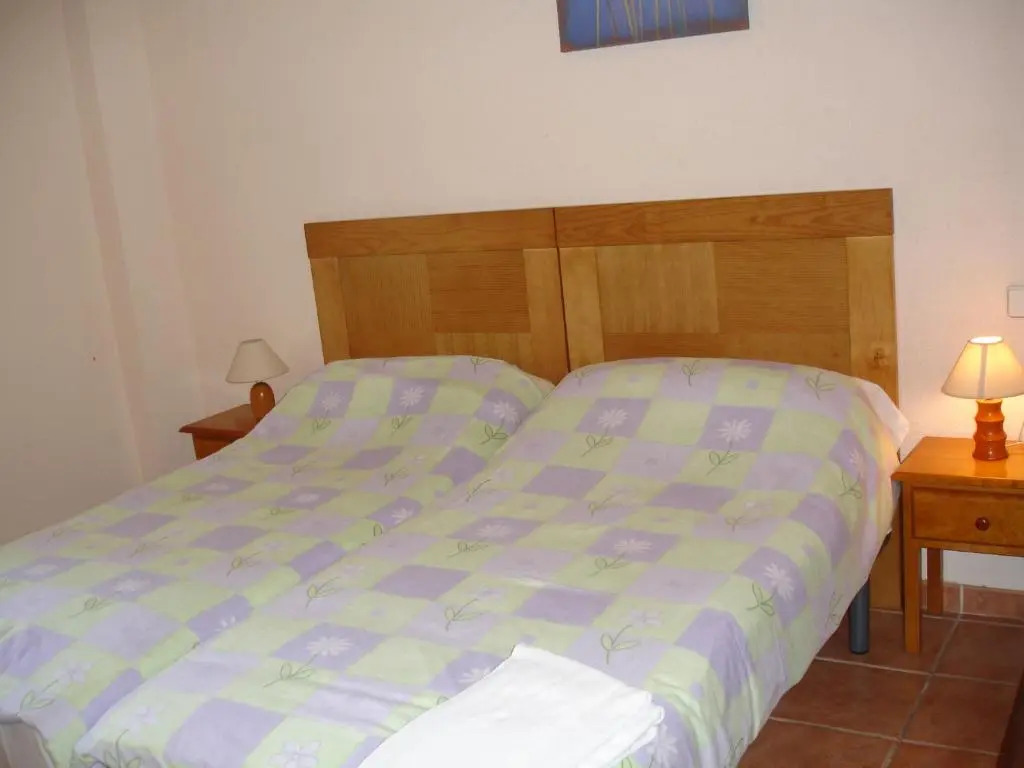 Aries - Zand Properties