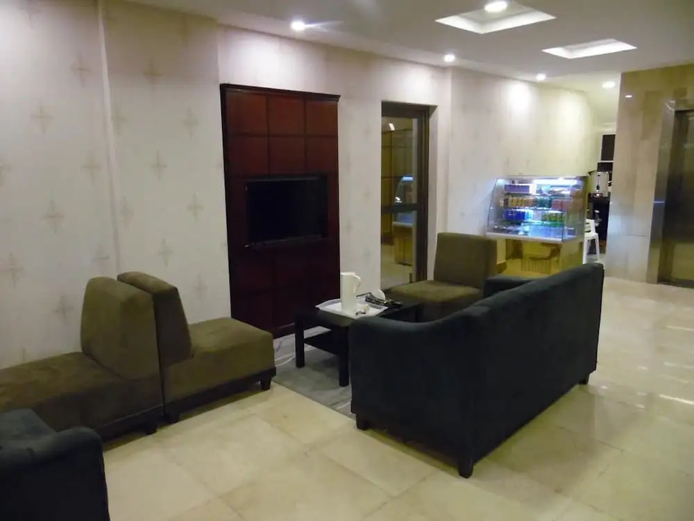 Danar Hotel Apartments 3