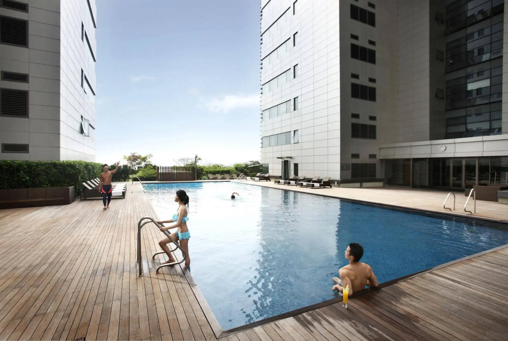 The Classic 500 Pentaz Executive Residence