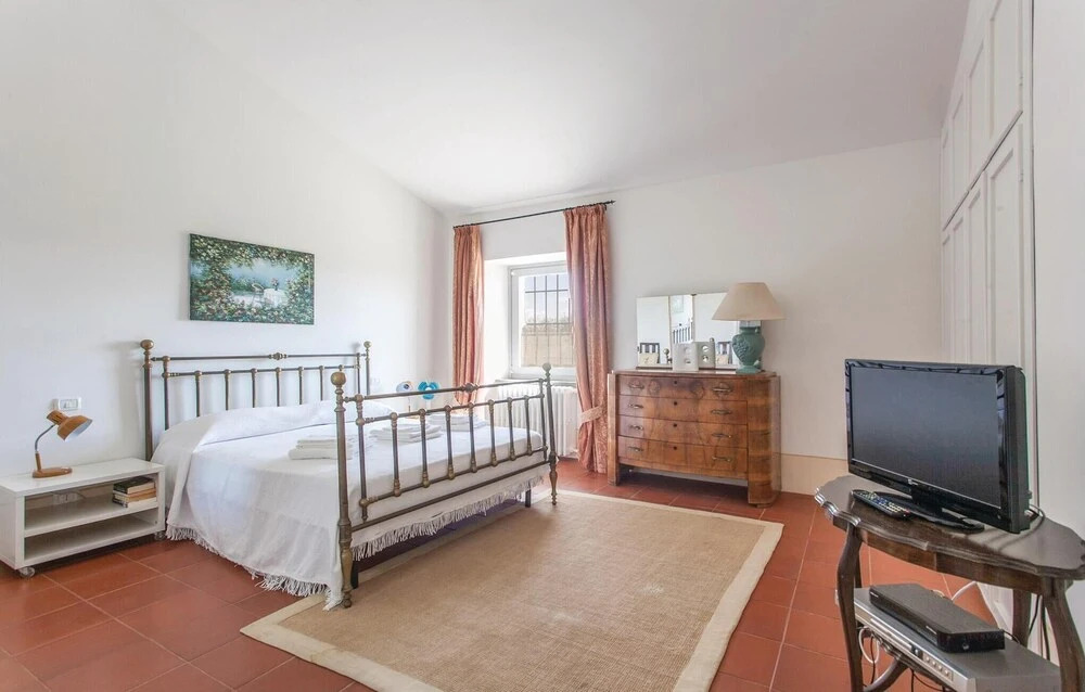 Nice Home In Montefiascone Vt