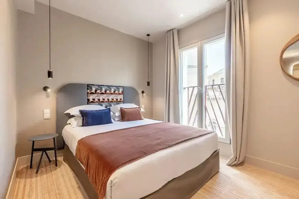 Suites FL By Sweett