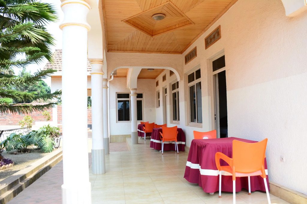 Martin Aviator Hotel