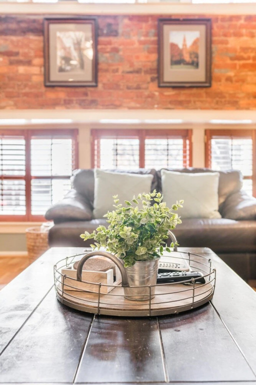 Trio Loft Of D-town G-ville True-gem Luxury