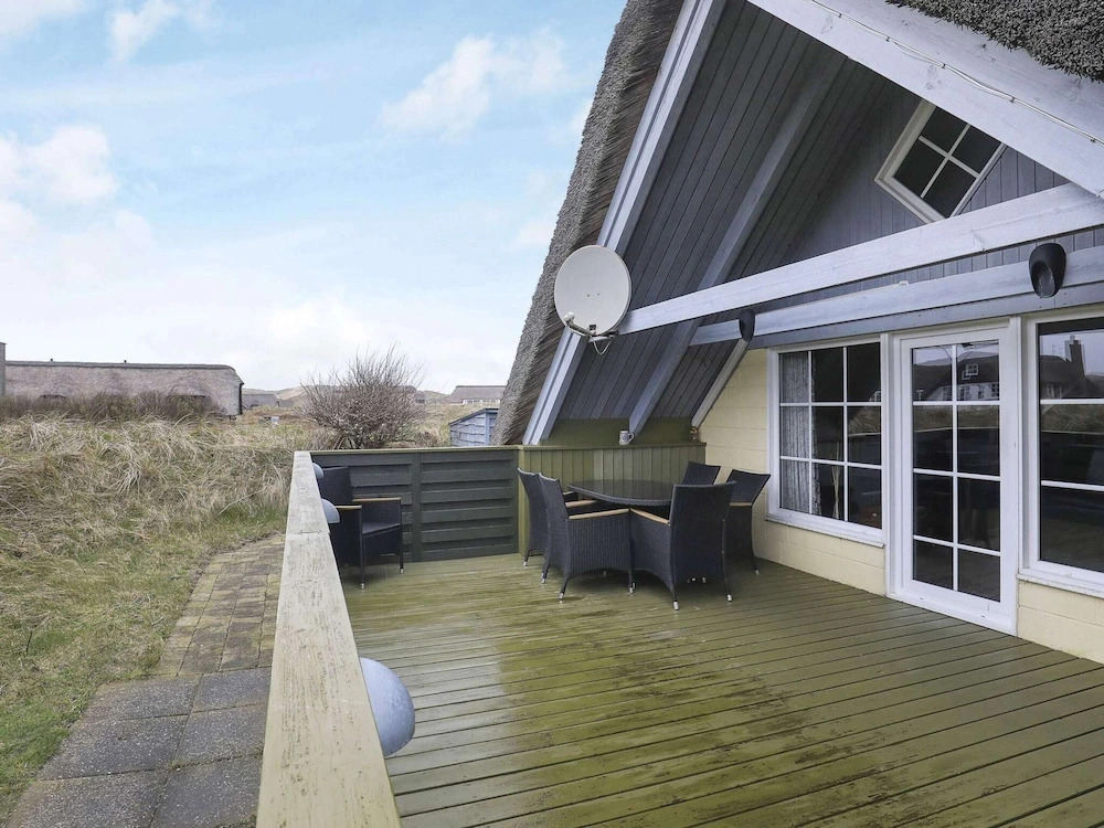 6 Person Holiday Home in Ringkobing
