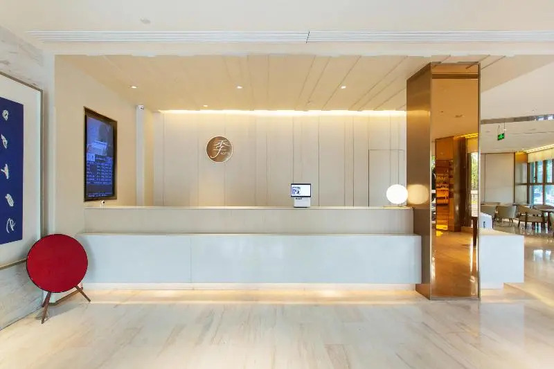 Ji Hotel (Wenzhou Shangjiang Road)