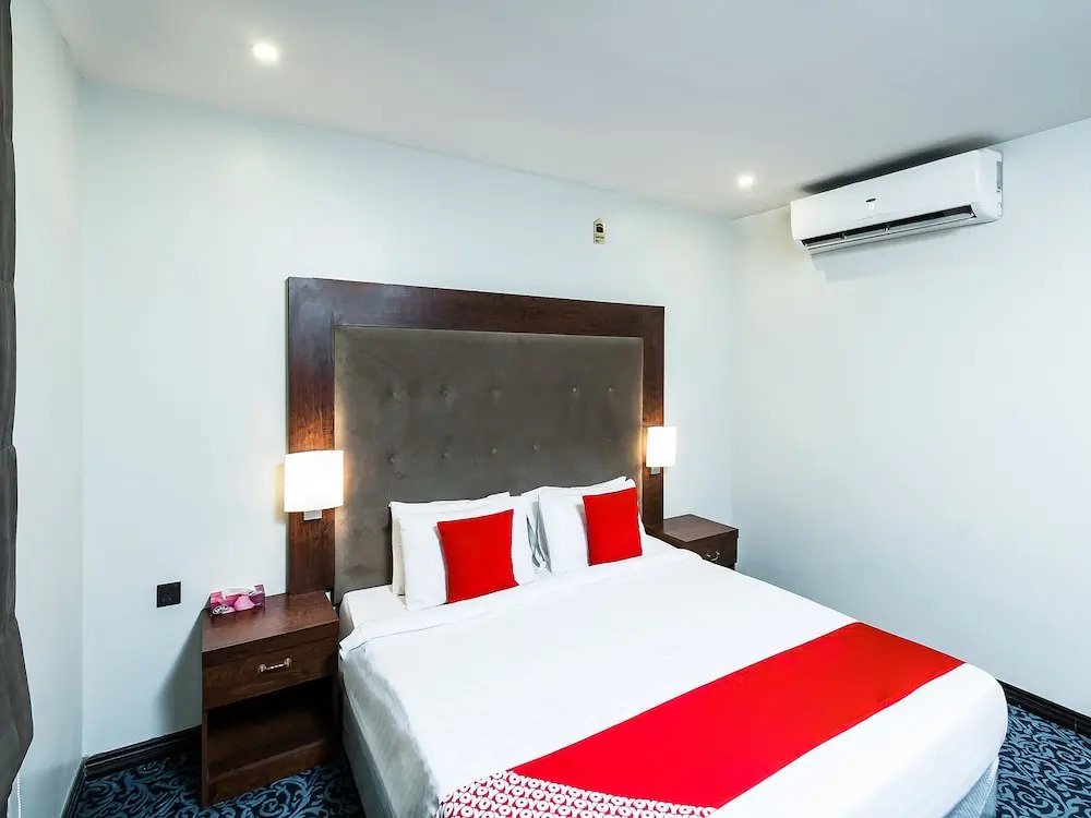 OYO 126 Dome Suites Al Mursalat