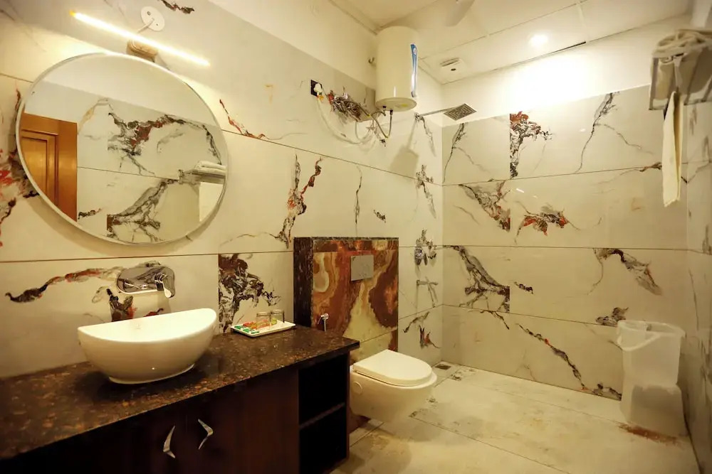 Hotel Dhingra Inn