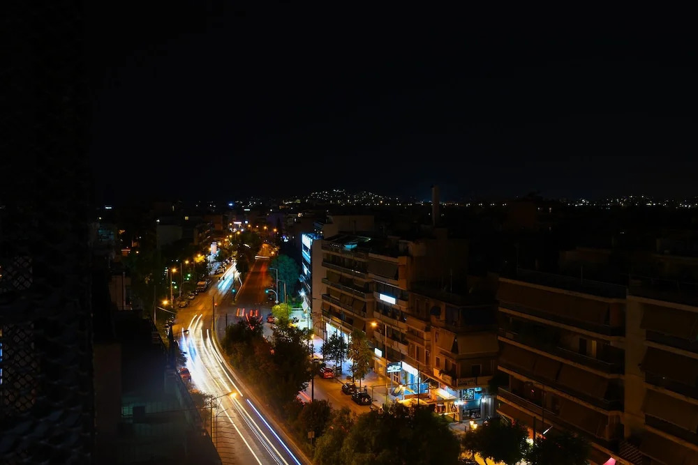 Thisean Modern Suites By Athens Stay