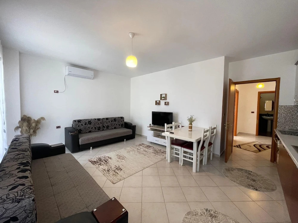 Comfortable Sea View Apartment