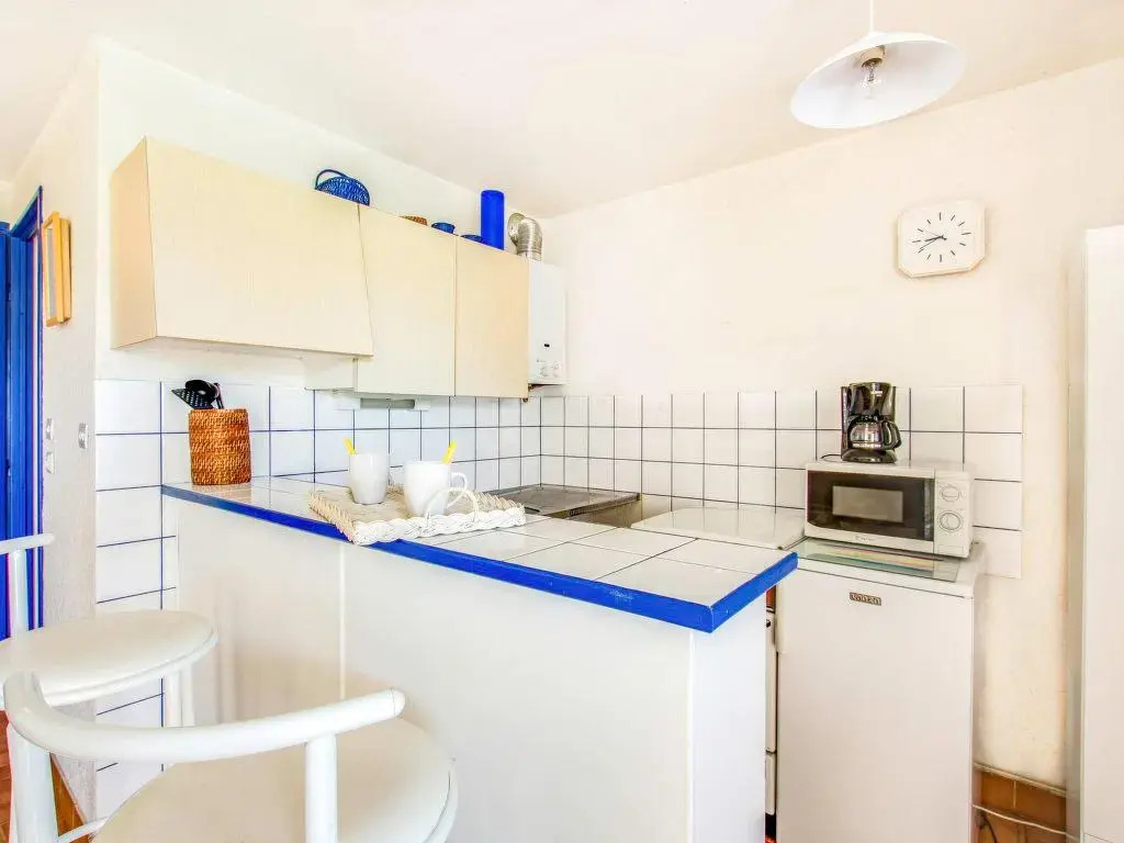 Apartment Les terrasses de la Plage-1 by Interhome