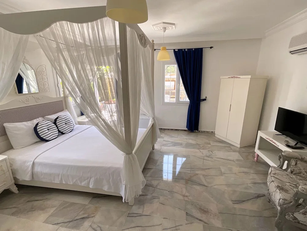 Temucin Hotel