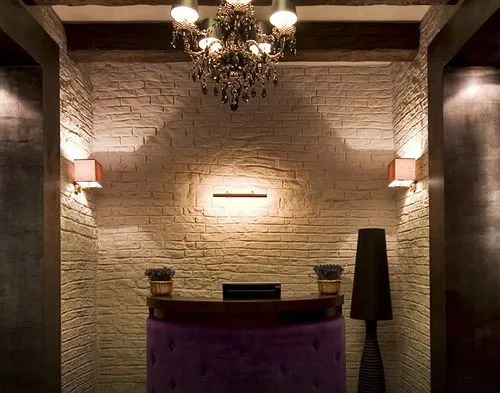 Vanilla Hotel