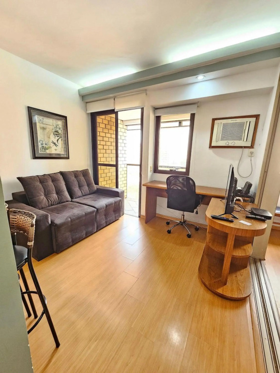 Flat Qi Ibirapuera com Sacada Uh-2307