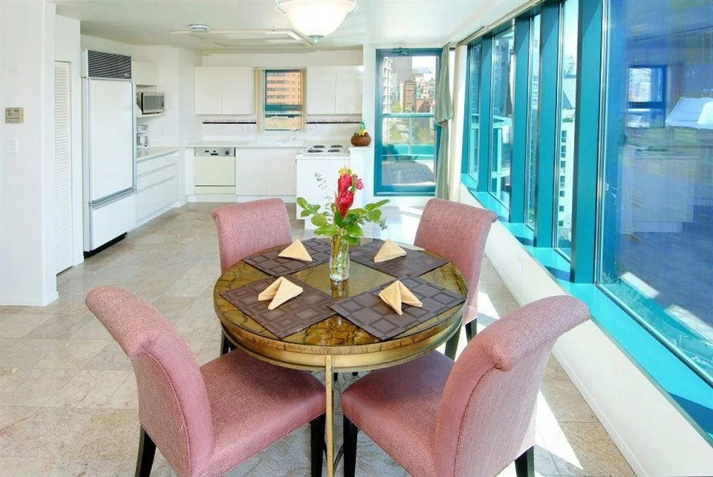 Viva Suites Vancouver