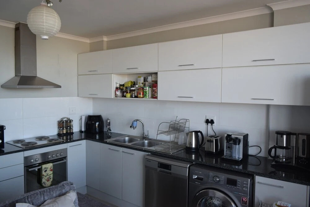 Modern 2 Bedroom Apartment in Cape Town