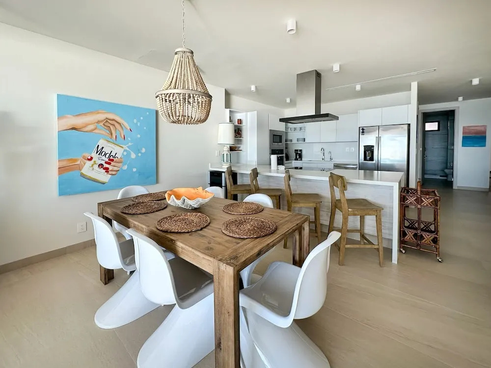 Has it all Beachfront Retreat With Stunning Views