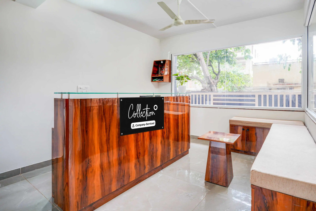 Townhouse Oak Phoenix Mall Bangalore