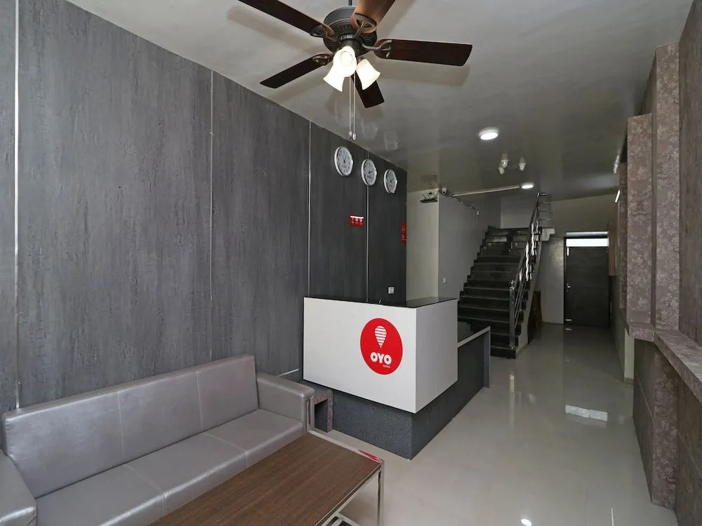 OYO 20024 Hotel Star Court