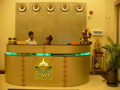 Royal Malikha Hotel