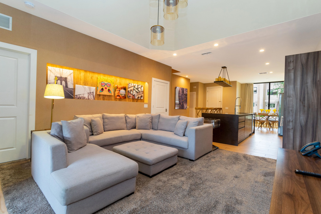 Stunning 4 Bd Bbq Close to Disney Magic Village Views 3049