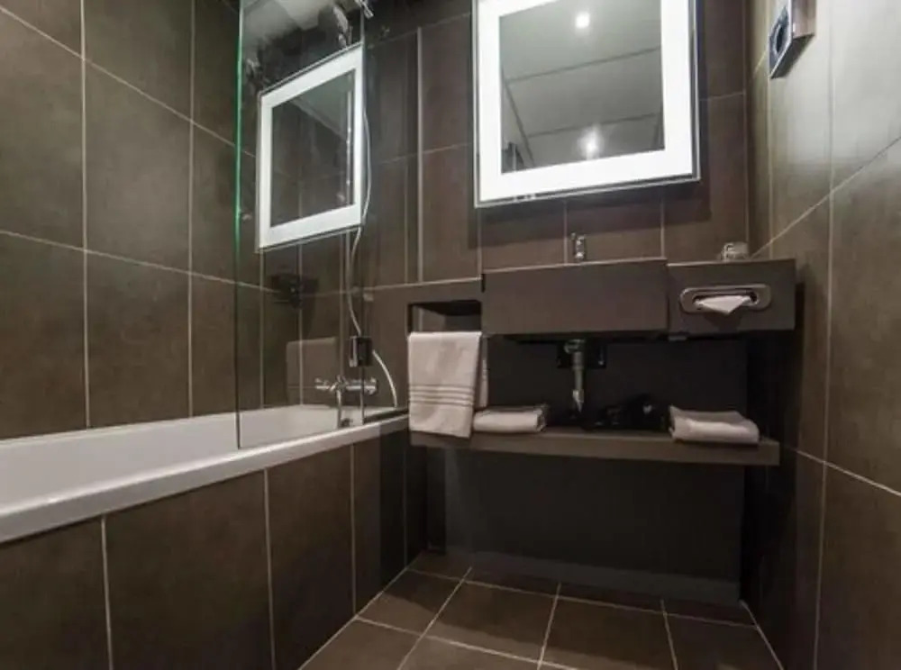 Royal Choice Inn