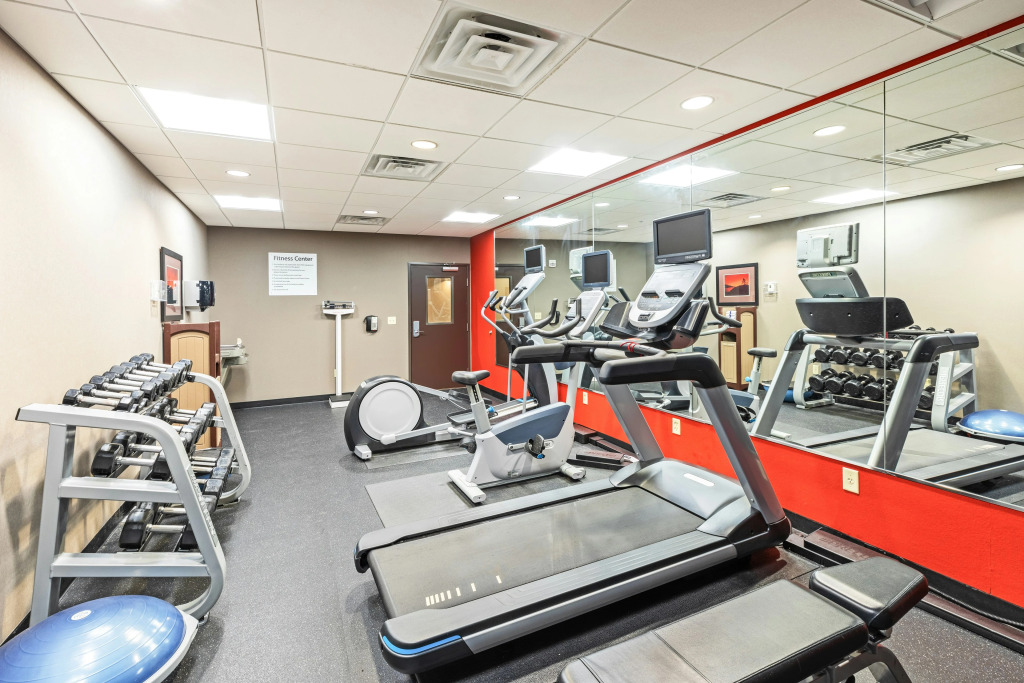 Holiday Inn Express & Suites Floresville by IHG