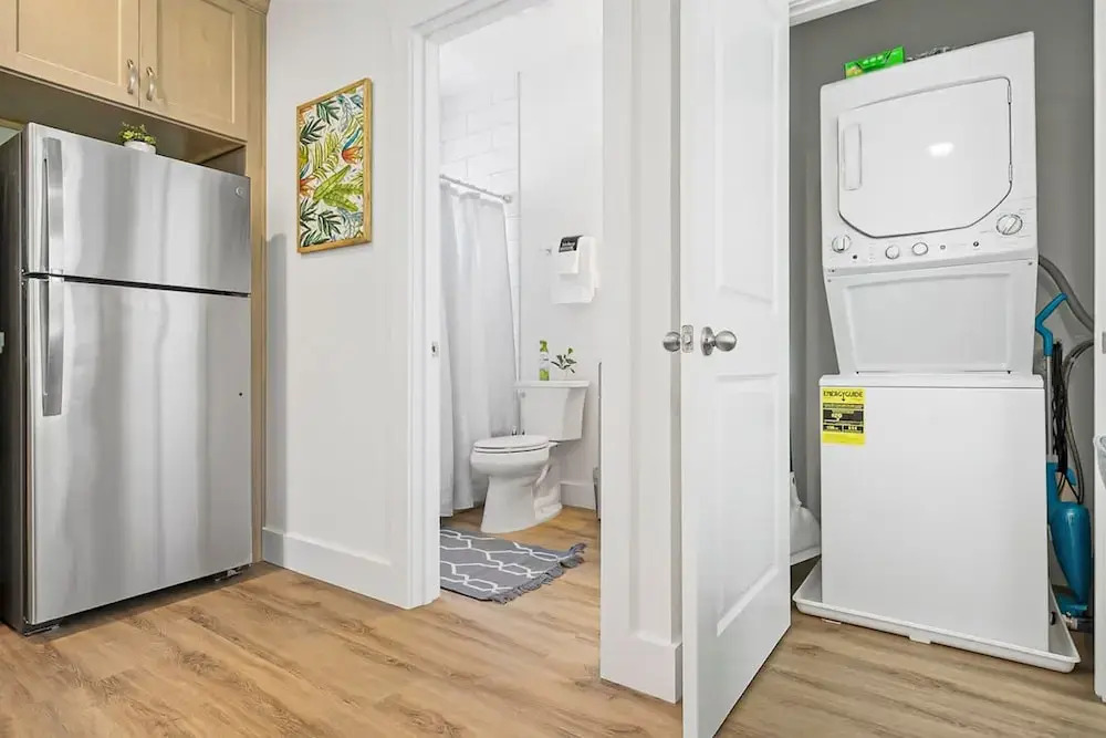 Downtown St Augustine Apt Smart TV Pack N Play