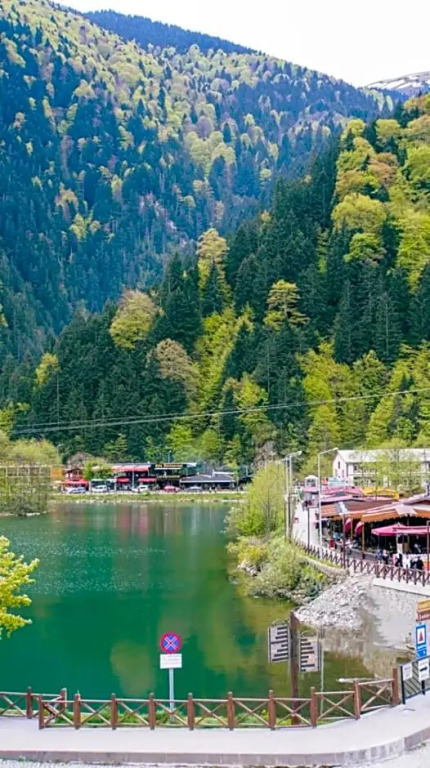 Mavro Uzungöl