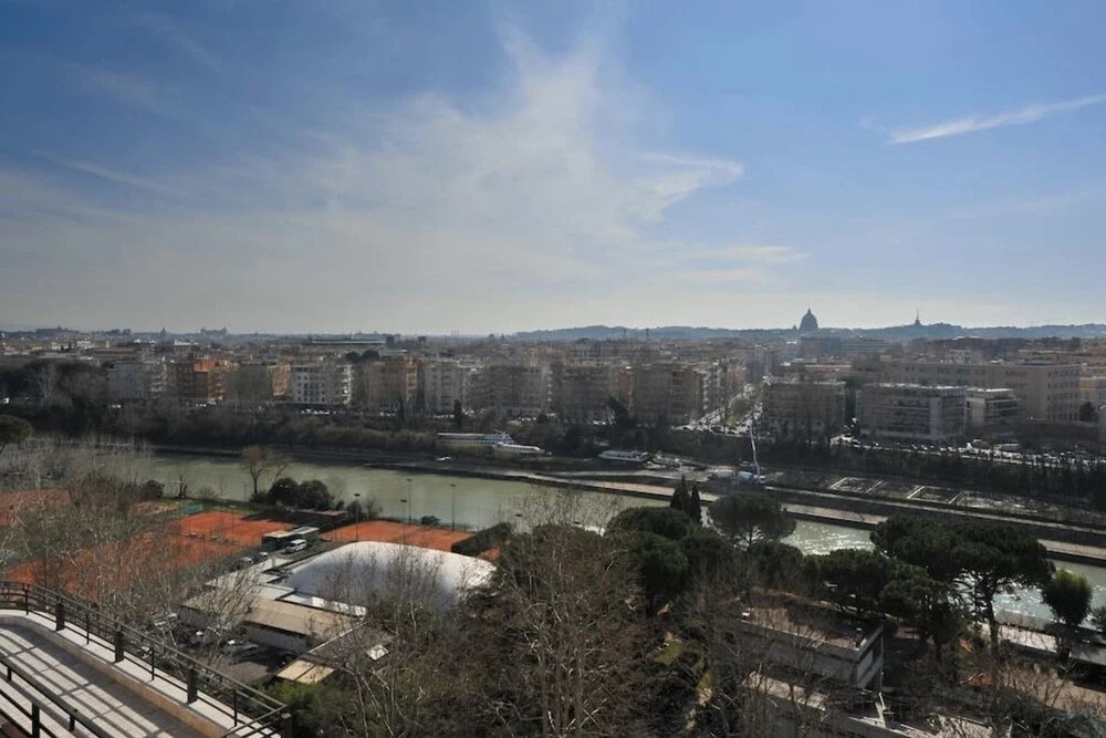 Modern & Elegant2 Bedroom Flat in Great Location