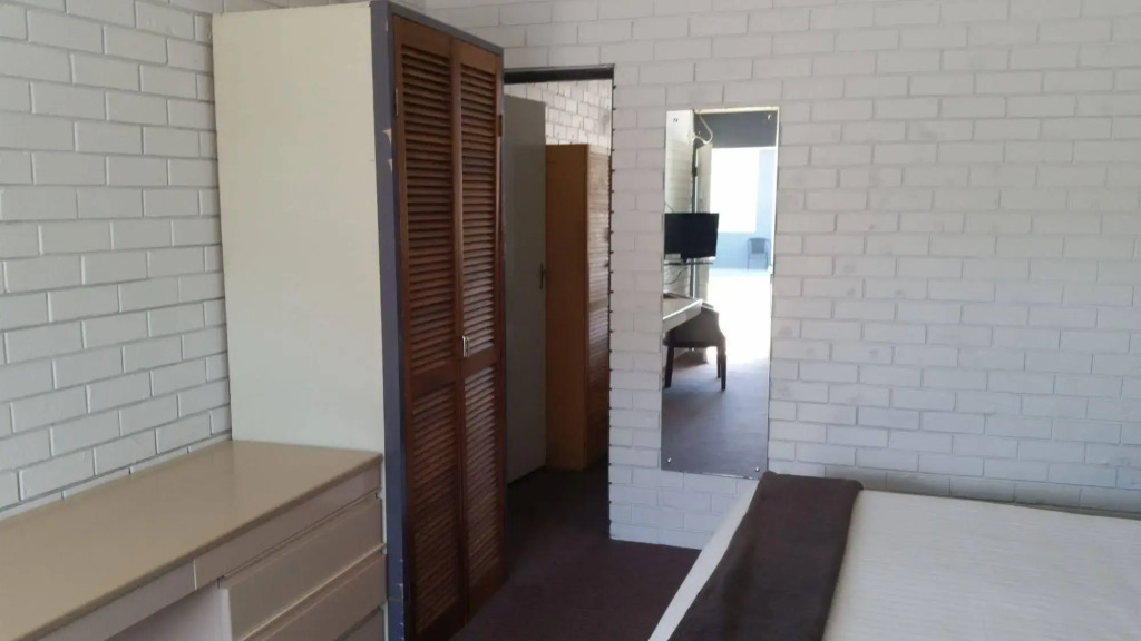 Sun Centre Motel