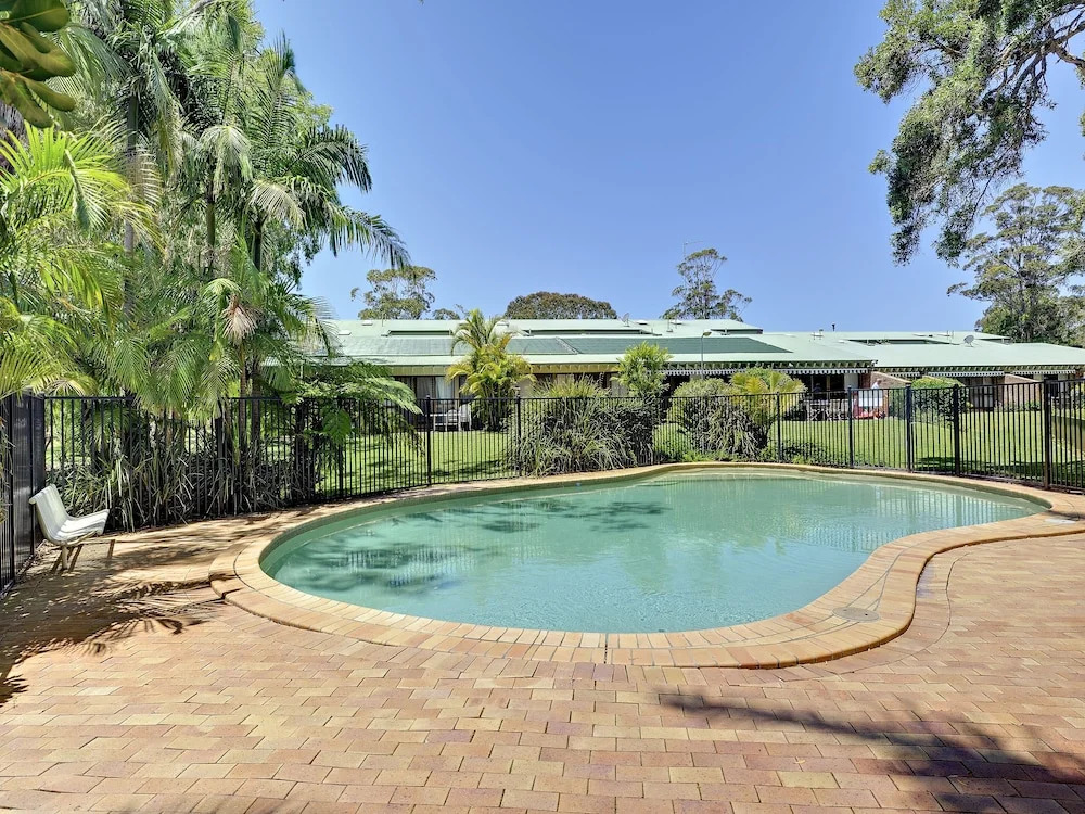Nicholli, Bay Parklands, Unit 30/2 Gowrie Ave