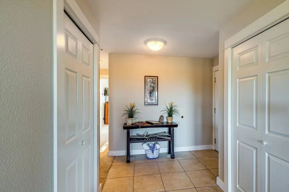 Beach Access & Community Perks! Westport Hideaway