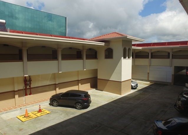 Hotel Luar
