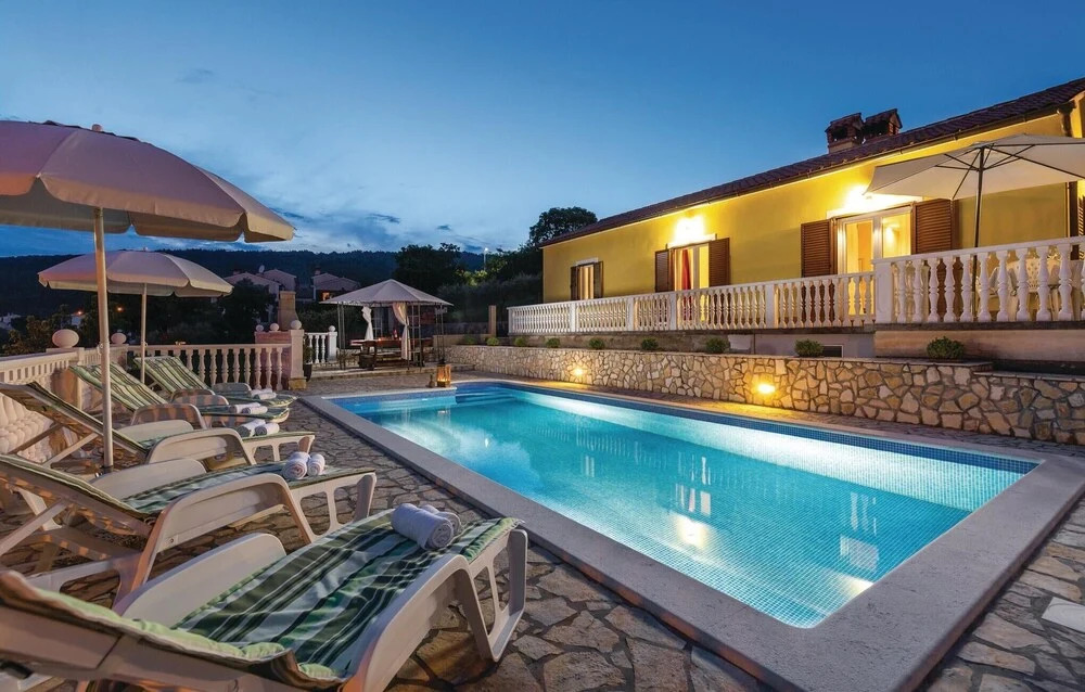 Amazing Apartment In Rabac