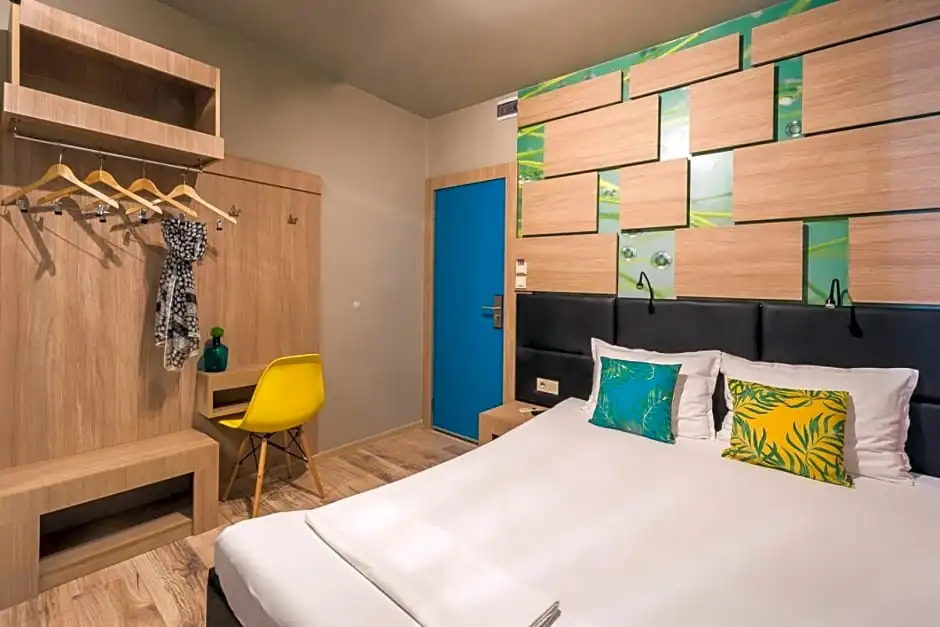 Хотел Алюр Hotel Allur