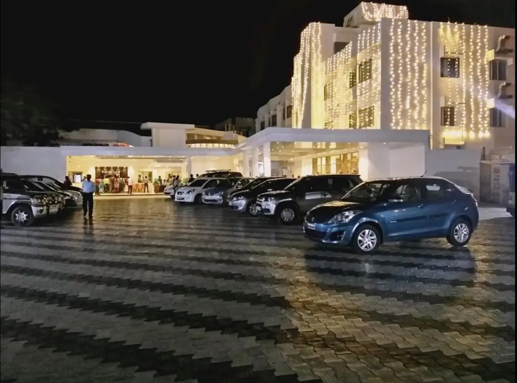 Arcot Woodlands Hotel