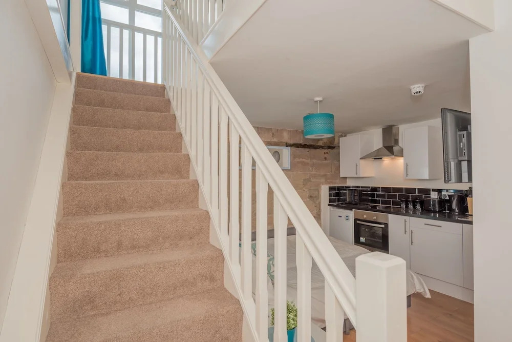 Kirkstall Bridge Apartments - 23