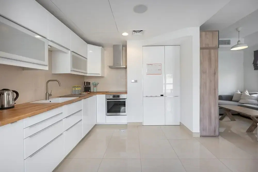 StayShort - Luxurious Spacious 3-Bedroom Villa with Private Pool at Springs 10