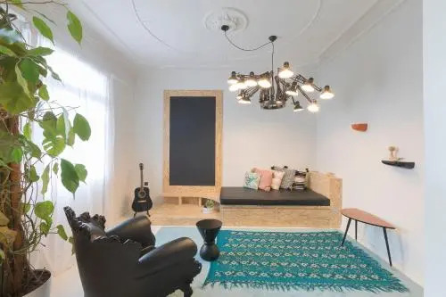 Trilogy Black Penthouse