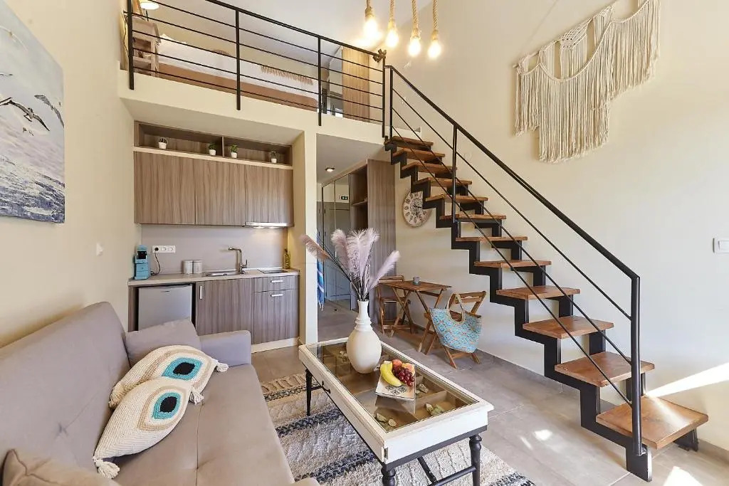 Flamingo View Suites & Villas