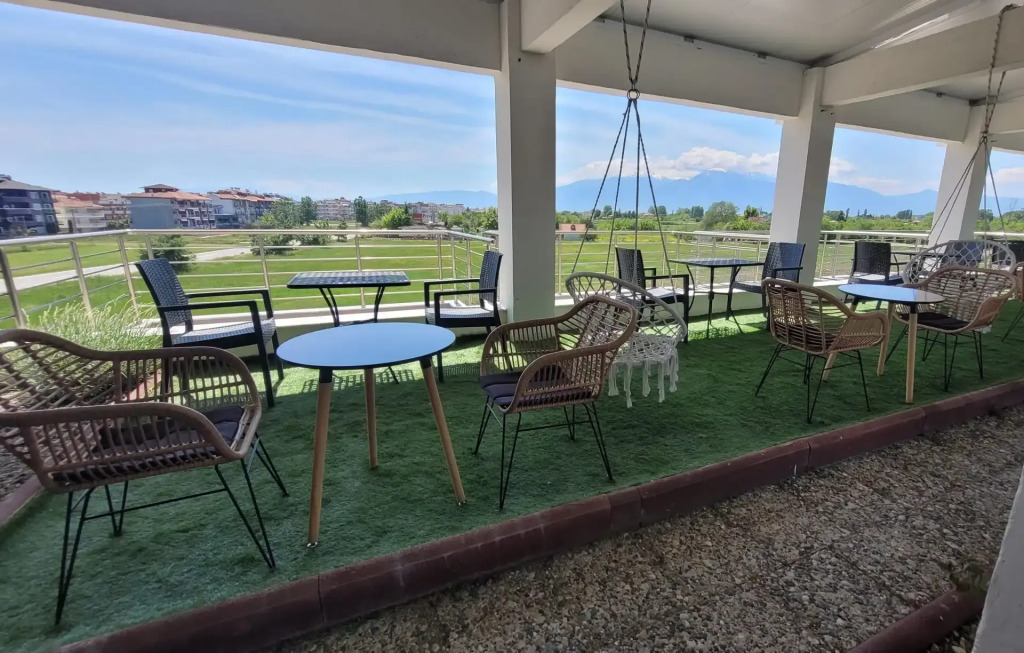 Peloton Inn