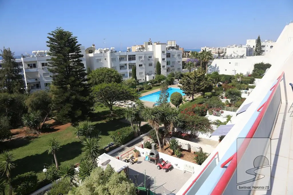 Amathusia Beach Apartment