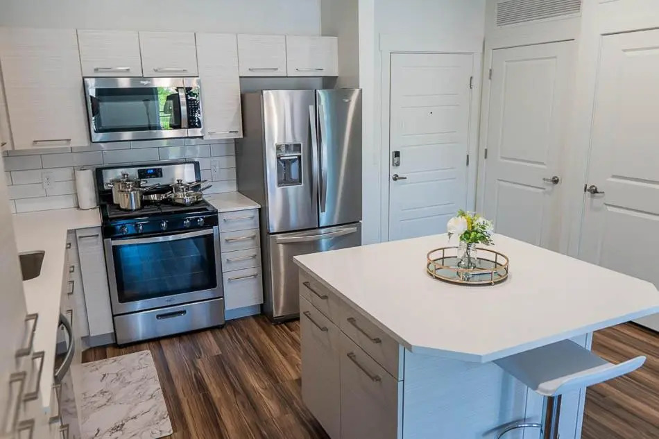 Luxe Downtown Condo with Amenities 32
